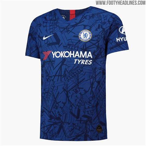 chelsea current kit.